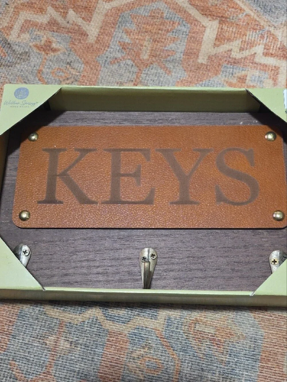 KEYS Wall Key Holder in Brown and Tan